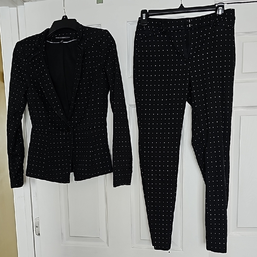 White House Black Market Black Pants